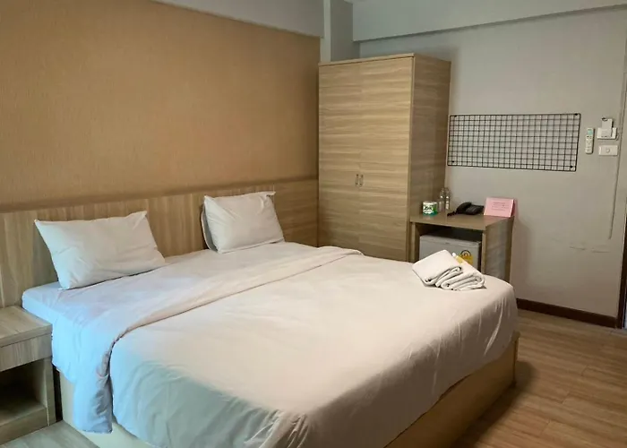 Hotel Station 203